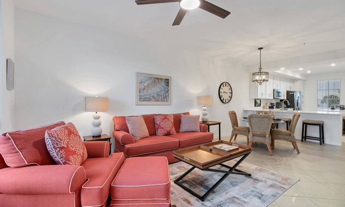 Punta Gorda Condominio | 🥇 Condo with Social Clubhouse Membership (CH1080)
