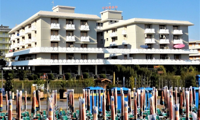 Bibione Lido dei Pini Apartamento | Condominio Corso