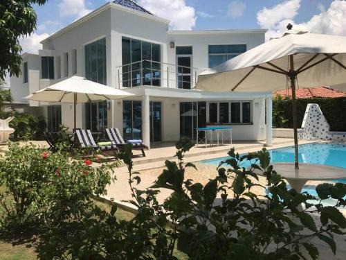 Girardot Casa | Condominio El Peñon, Girardot