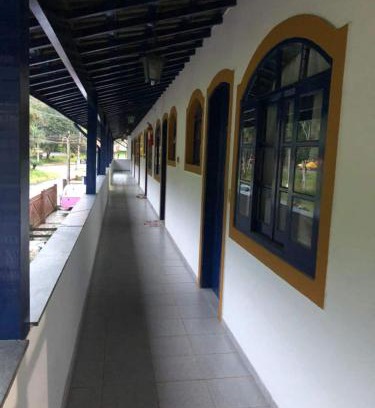 Lazaro Apartamento | Condominio Encantador com Piscina