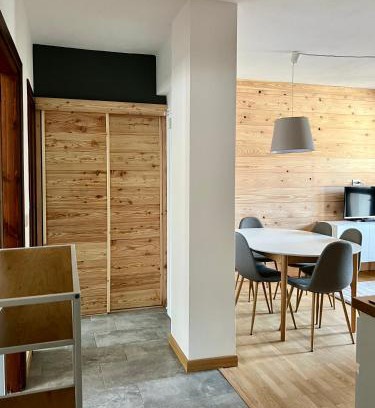 Sauze d'Oulx Apartamento | Condominio Le Grange - Casa E