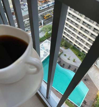 Highway Hills Apartamento | Condominium Fame Residence