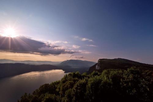Tresserve Apartamento | Confort entre lac et montagne