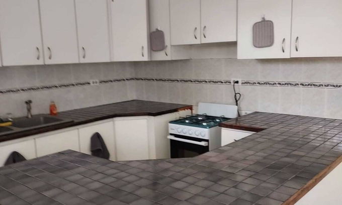 Adjuntas Apartamento | Confort y relajacion apto con balcon
