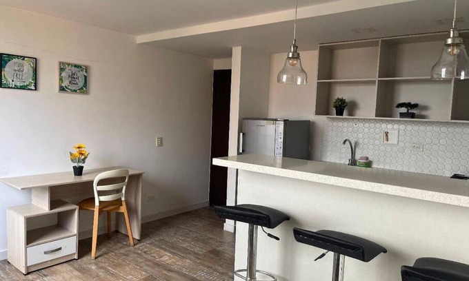 El Tesoro Apartamento | Confortable Apartaestudio en el poblado