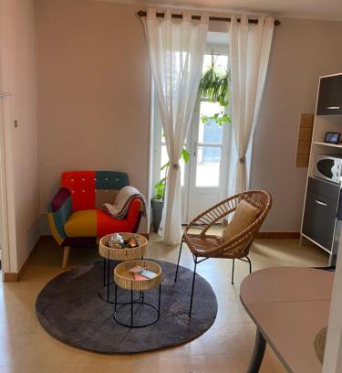 Ussel Apartamento | Confortable et agréable T1 n 1