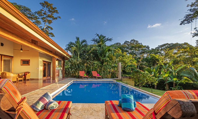Dominicalito Villa | Villa with ocean view and gym