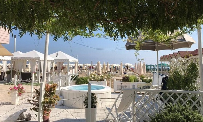 Riccione Apartamento | Directamente conectado con el centro-puerto de mar de la senda peatonal y en bicicleta