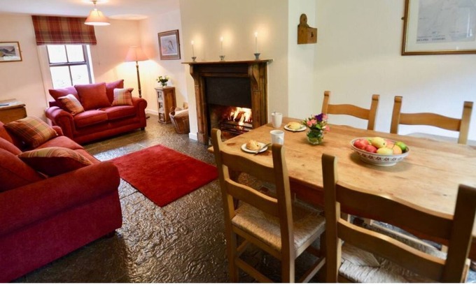 Delphi Cabina | Connemara 2-Bedroom Cottage I