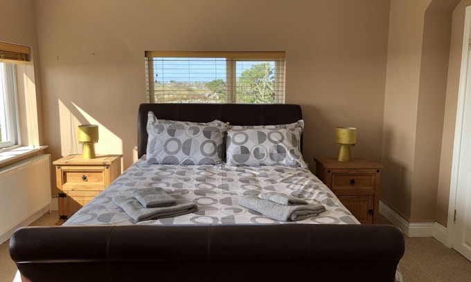 Inverin Casa | Connemara Farmhouse
