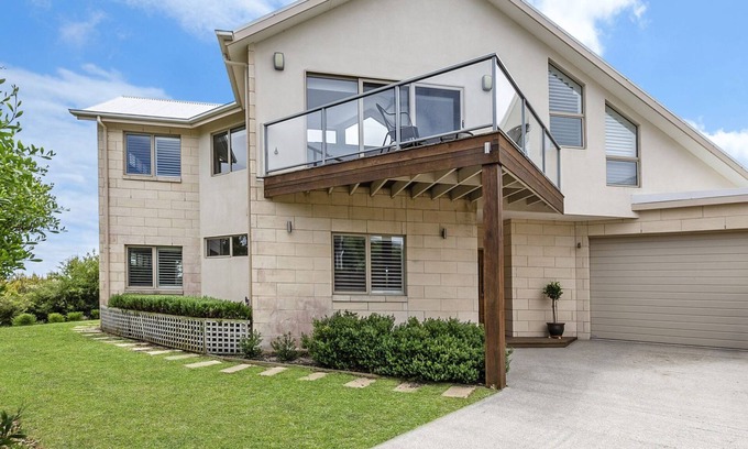 Port Fairy Casa | Connolly House - Port Fairy, VIC