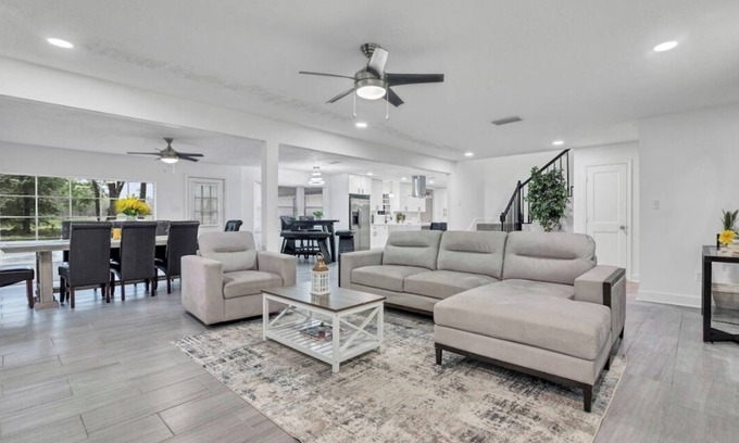Conroe Casa | Conroe Home w/ Game Room & Golf!