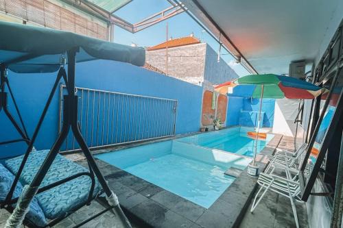 Tuban Casa | Conscioushouse with pool near Airport