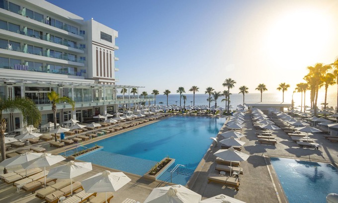 Protaras Hotel | Constantinos The Great Beach Hotel