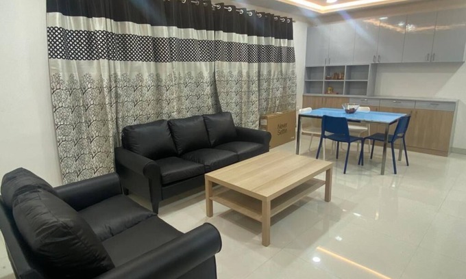 Nanakram Guda Apartamento | CONTEMORARY PRISTINE 3 BHK IN THE FIN HUB :-KSH