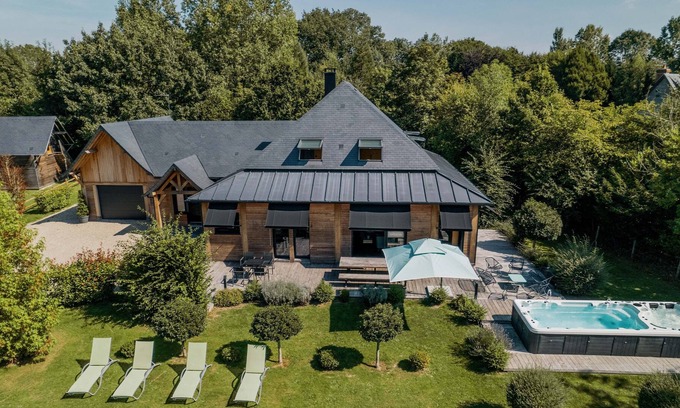 Gonneville-sur-Honfleur Casa | CONTEMPORARY HOUSE 6 BEDROOMS 5 BATHROOMS, SWIMMING SPA, JACUZZI, SAUNA,