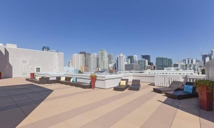 South of Market Apartamento | Contemporary 1 BR With Parking - San Francisco Life Real Estate