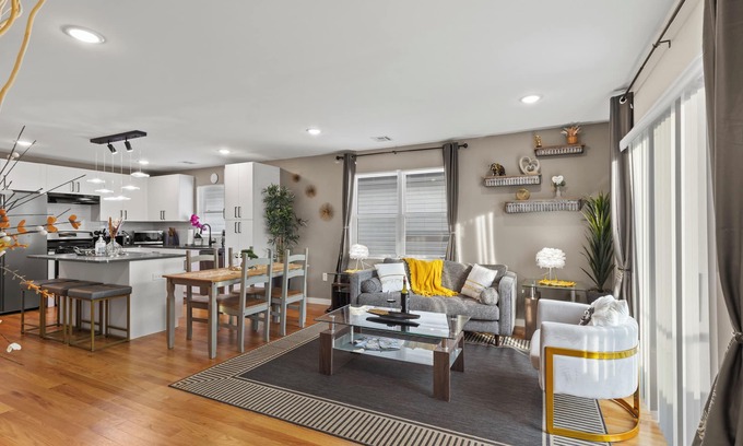 Elizabeth Apartamento | Contemporary 3bds near NYC / EWR with free parking