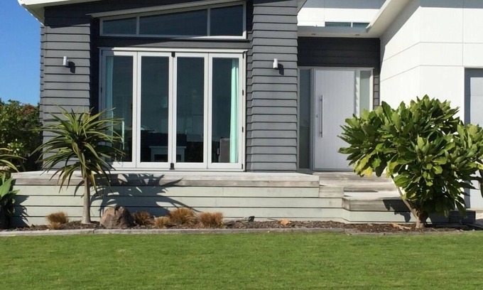 Omaha Casa | Casa contemporánea de 4 dormitorios en la playa