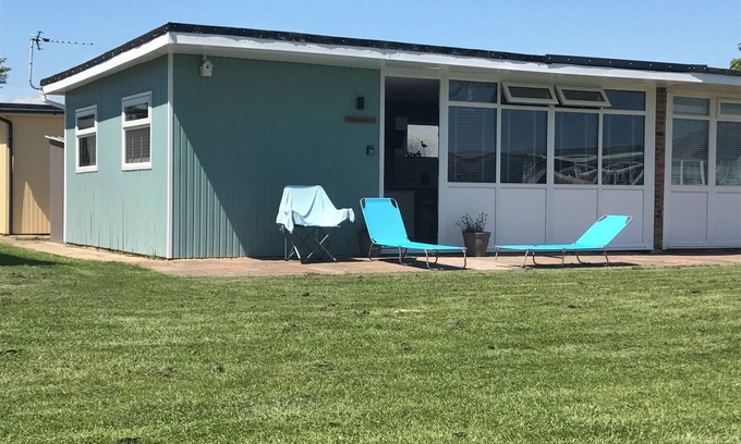 Camber Chalet De Esquí | Alquiler de vacaciones Chalet suizo contemporáneo