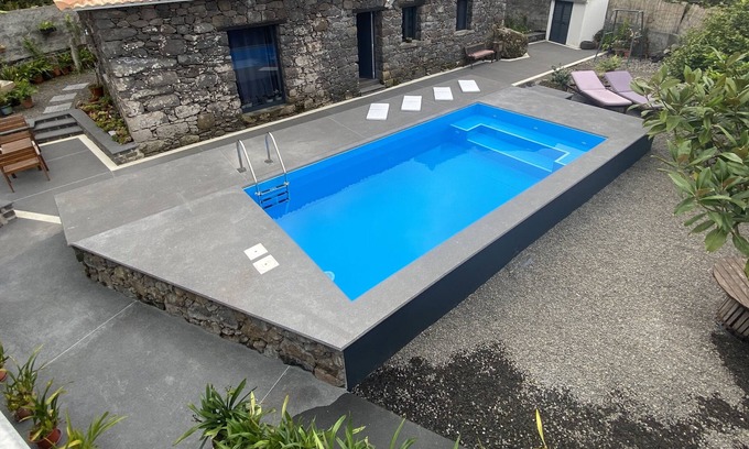 Ponta Delgada Cabaña | El equilibrio perfecto de relajación con un toque de cultura local