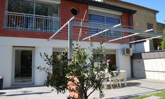 Pont-Saint-Esprit Casa | CASA CONTEMPORÁNEA EN EL CORAZÓN DE PROVENCE / POOL