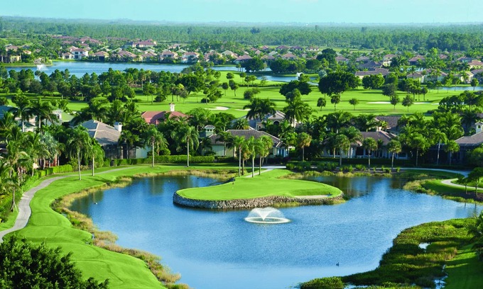 Pineapple Park - Ibis Casa | Contemporary Home on a Golf Course with Private Pool