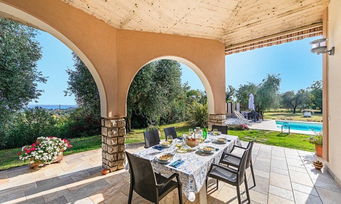 Soiano del Lago Villa | Contemporary Lake Garda Villa | 2 Bedrooms | Villa Daniela | Private Pool & Beautiful Lake View | Soiano del Lago