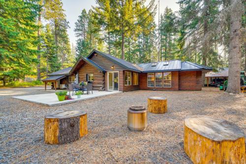 Cle Elum Casa | Contemporary Log Cabin Near Cle Elum Lake!