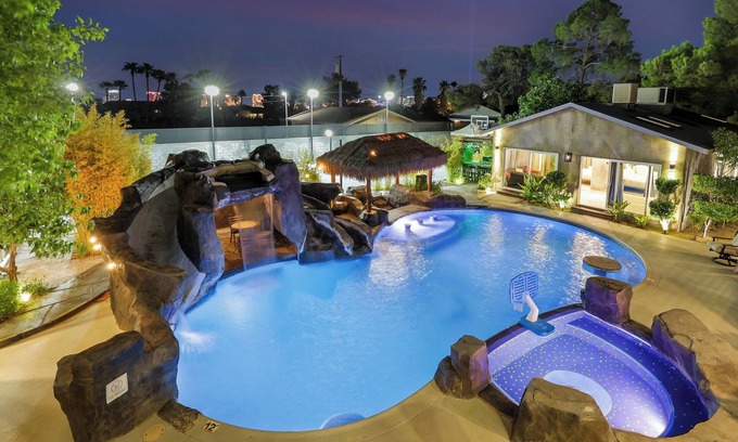 Las Vegas Villa | 12BR/12BA Contemporary Private Villa w/ Pool, Sports Court, Strip Views