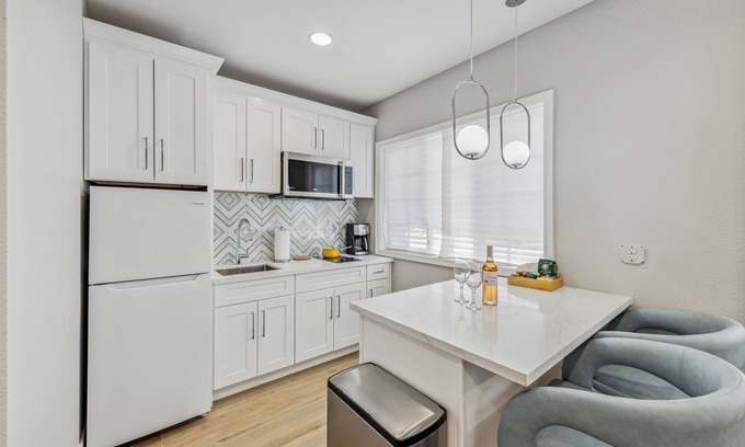 Bonita - 24th Apartamento | Contemporary Studio Apartment near downtown San Jose
