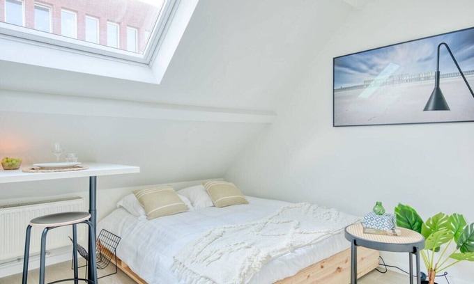 Kunstenkwartier Apartamento | Contemporary Studio with Easy City Access