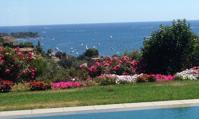 Saint-Raphael Villa | Villa contemporánea, vista al mar excepcional y Esterel