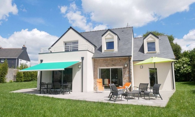 Belz Villa | Villa contemporánea en Belz - 4 dormitorios, jardín