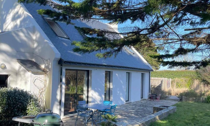 Sauzon Casa | Villa contemporánea cerca de Sauzon con amplio jardín