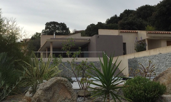 Algajola Villa | Villa de arquitecto, piscina, magnífica vista al mar, cerca de la playa.
