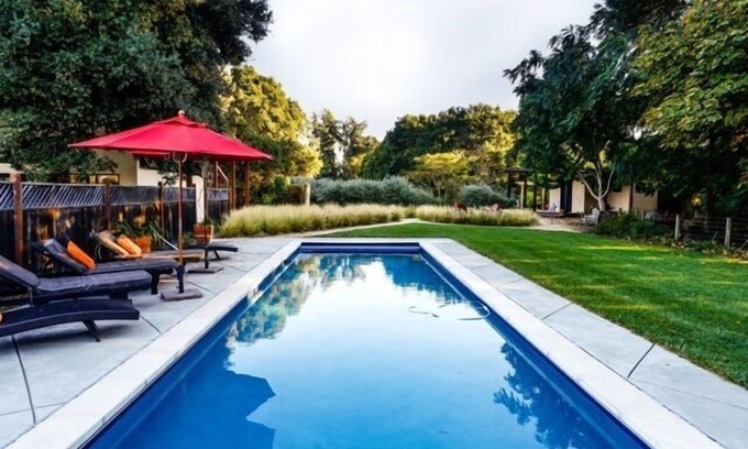 Napa Otro | Contemporánea, casa de campo del vino en 8 acres, rodeada de viñedos