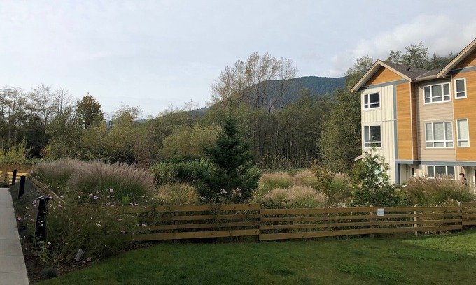 Squamish Casa | Conterporary new townhome in Squamish - between Whistler and Vancouver