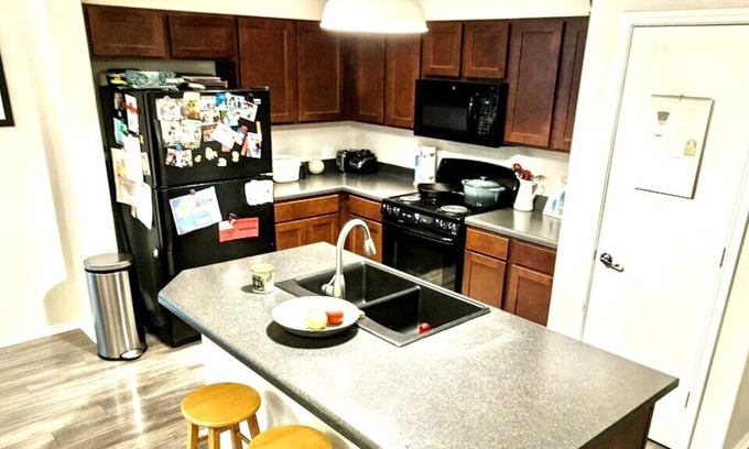 Mueller Casa | ¡Conveniente 3/2 en el corazón de Austin's Mueller!