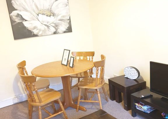 Glenisla Apartamento | Convenient, Clean and Comfortable Flat in Dundee