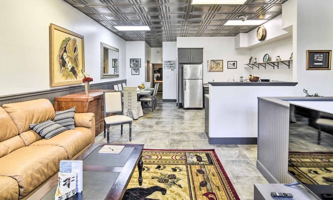 Colusa Casa | Convenient Colusa Townhome - Pet Friendly!