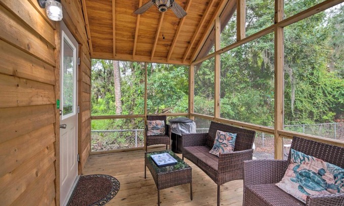 Steinhatchee Casa | Convenient Getaway in Riverfront Community!