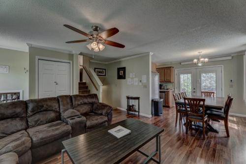 Rapid City Casa | Convenient Location Family-friendly Locally Owned!