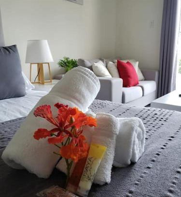 Maho Apartamento | Convenient Studio Apt Near Airport, Beaches & Food
