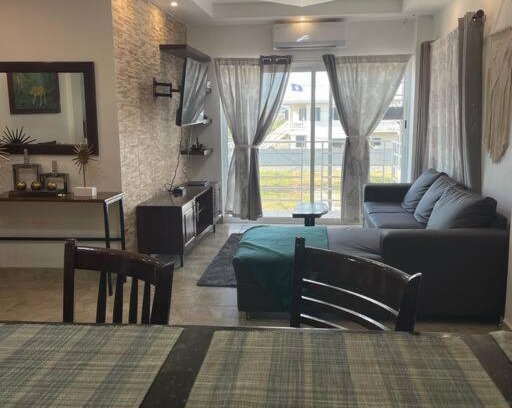 Ciudad de Belice Apartamento | Conveniently Located Condo in Belize!
