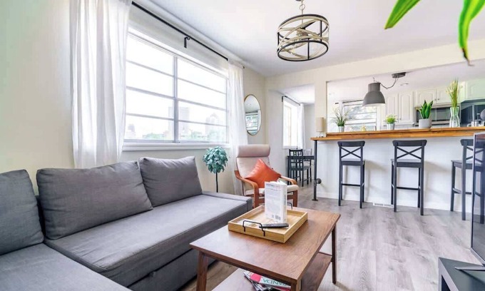 Victorian Village Apartamento | Convention - Private Parking - Short North - Pets