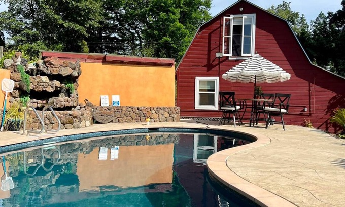 Forestville Casa | Converted Barn Overlooking Pool in the Heart of the Russian River Valley!Central