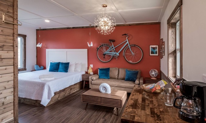 Prescott Apartamento | Breezy, Bike-Inspired Retreat