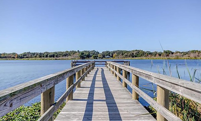 On Top of The World Condominio | Cool 2-bedroom 2 bath condo in Clearwater with WiFi
