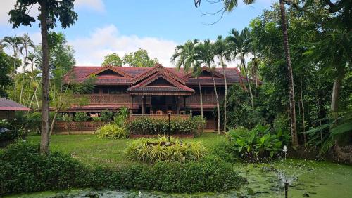 Doi Saket Casa | Cool Vintage Doisaket